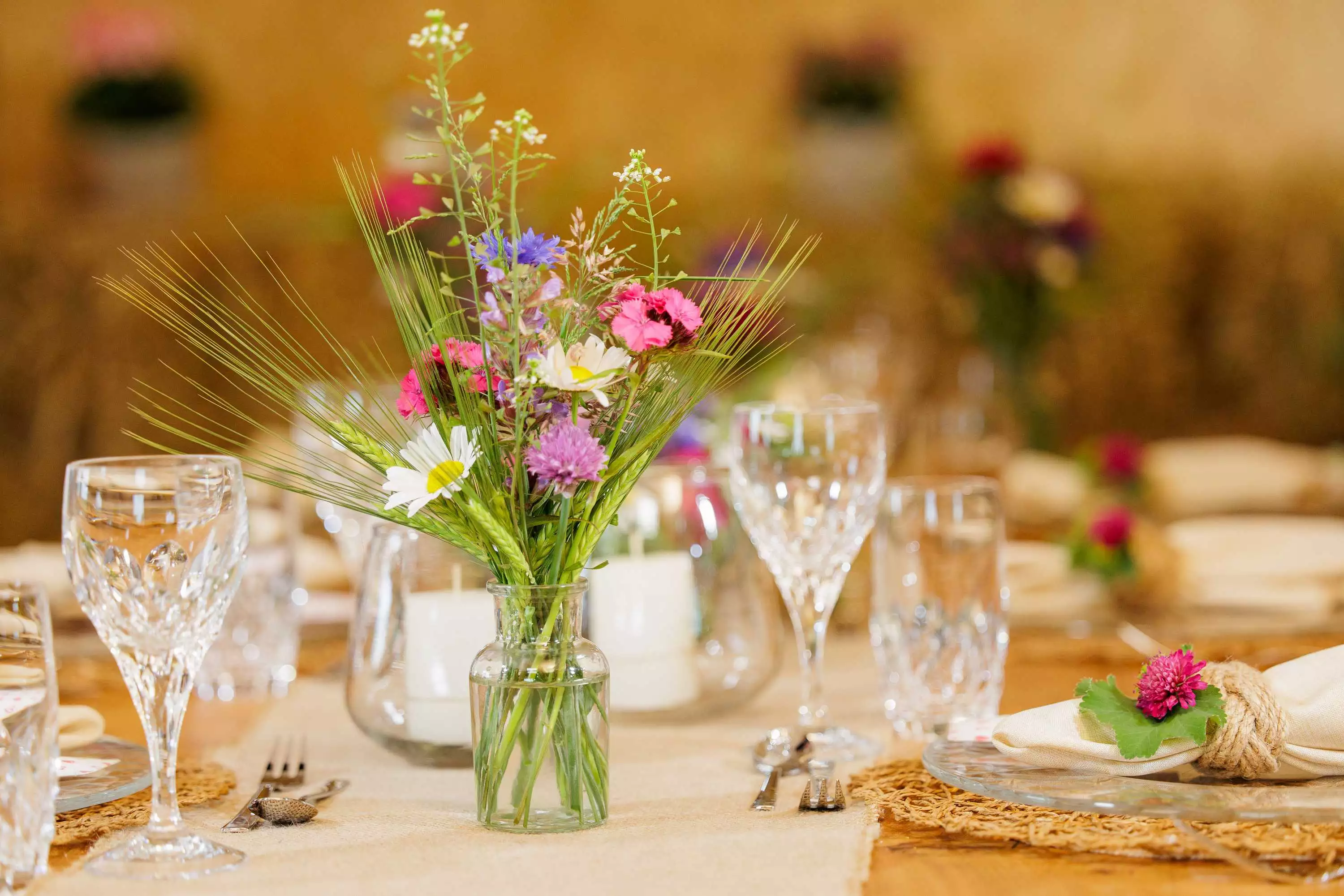 Festlich gedeckter Tisch für die Landfrauen